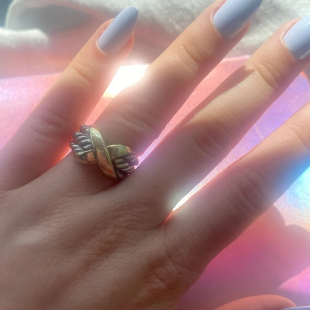 David Yurman Two-Tone Crossover Ring - Picture 3 of 3